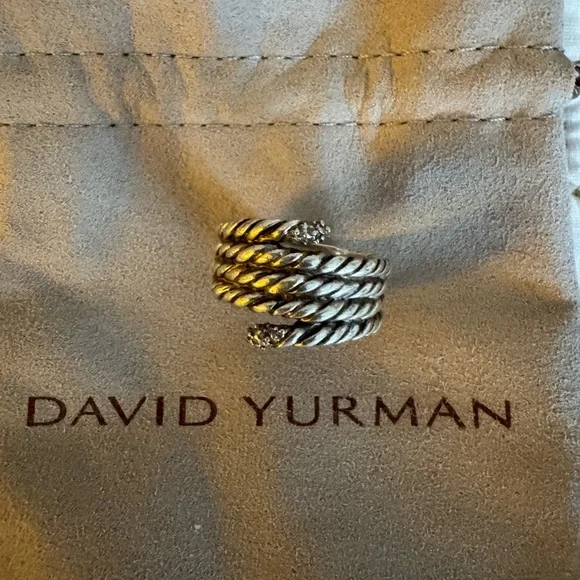 David Yurman Twisted Silver Ring with Diamond Detail size 8.25 - Picture 1 of 3